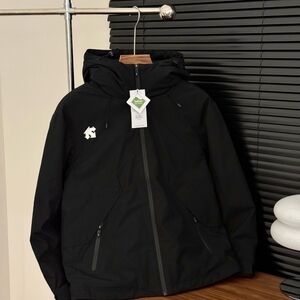 Hooded recreational sports warm down jacket